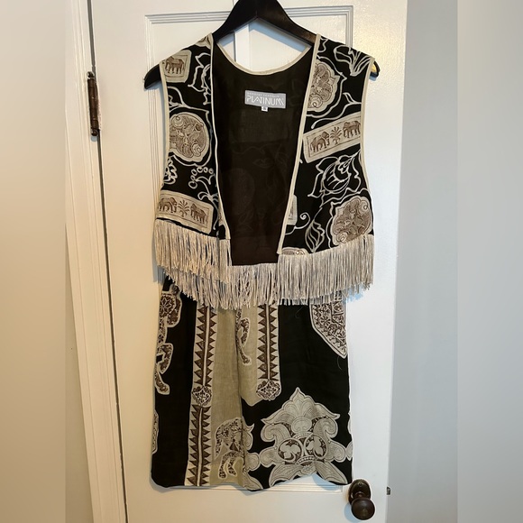 Vintage Dresses & Skirts - Vintage linen skirt and matching vest set, S